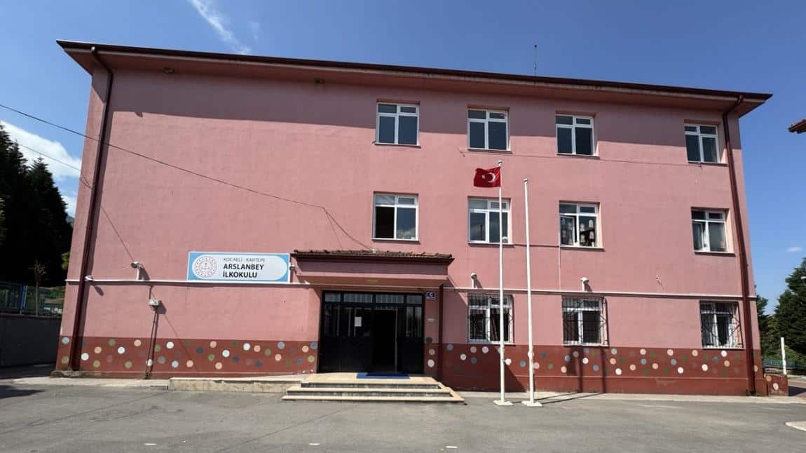 Arslanbey İlkokulu Fotoğrafı
